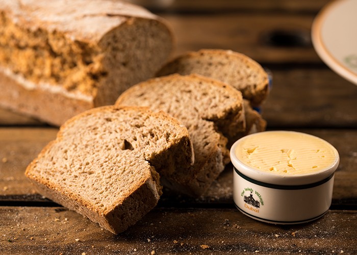 Irish Cheese and Soda Bread Platter 